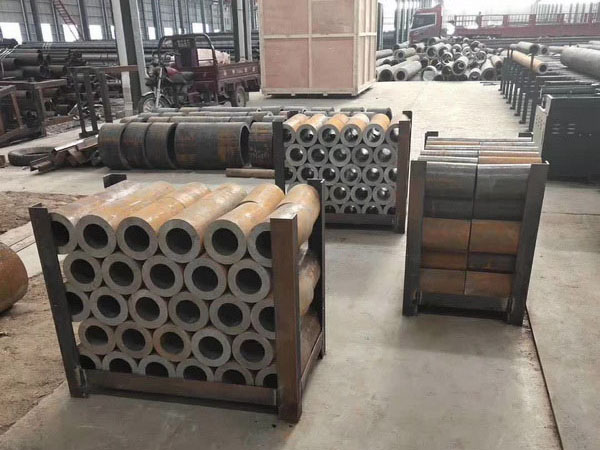 绥棱厚壁无缝钢管切割